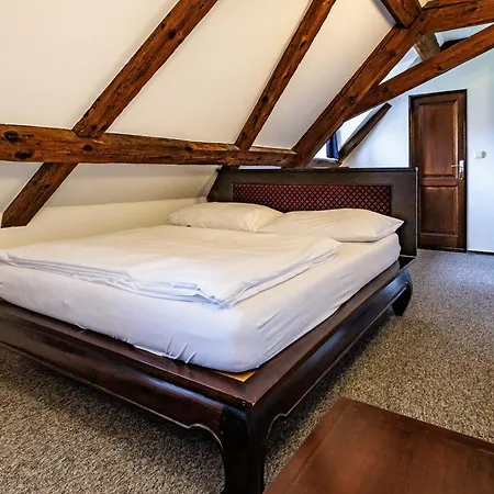 Barokni Spejchar Tlučná